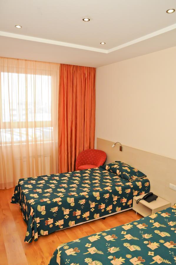 Astra Hotel 3*